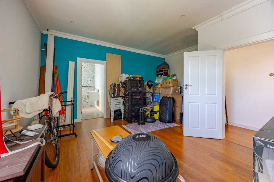 5 Bedroom Property for Sale in Kenilworth Upper Western Cape